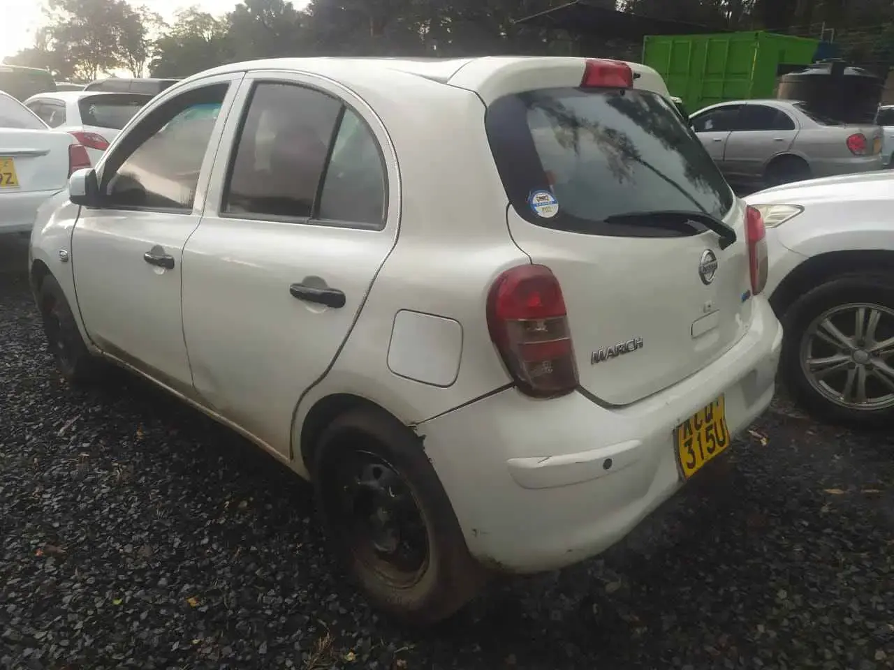 Nissan March