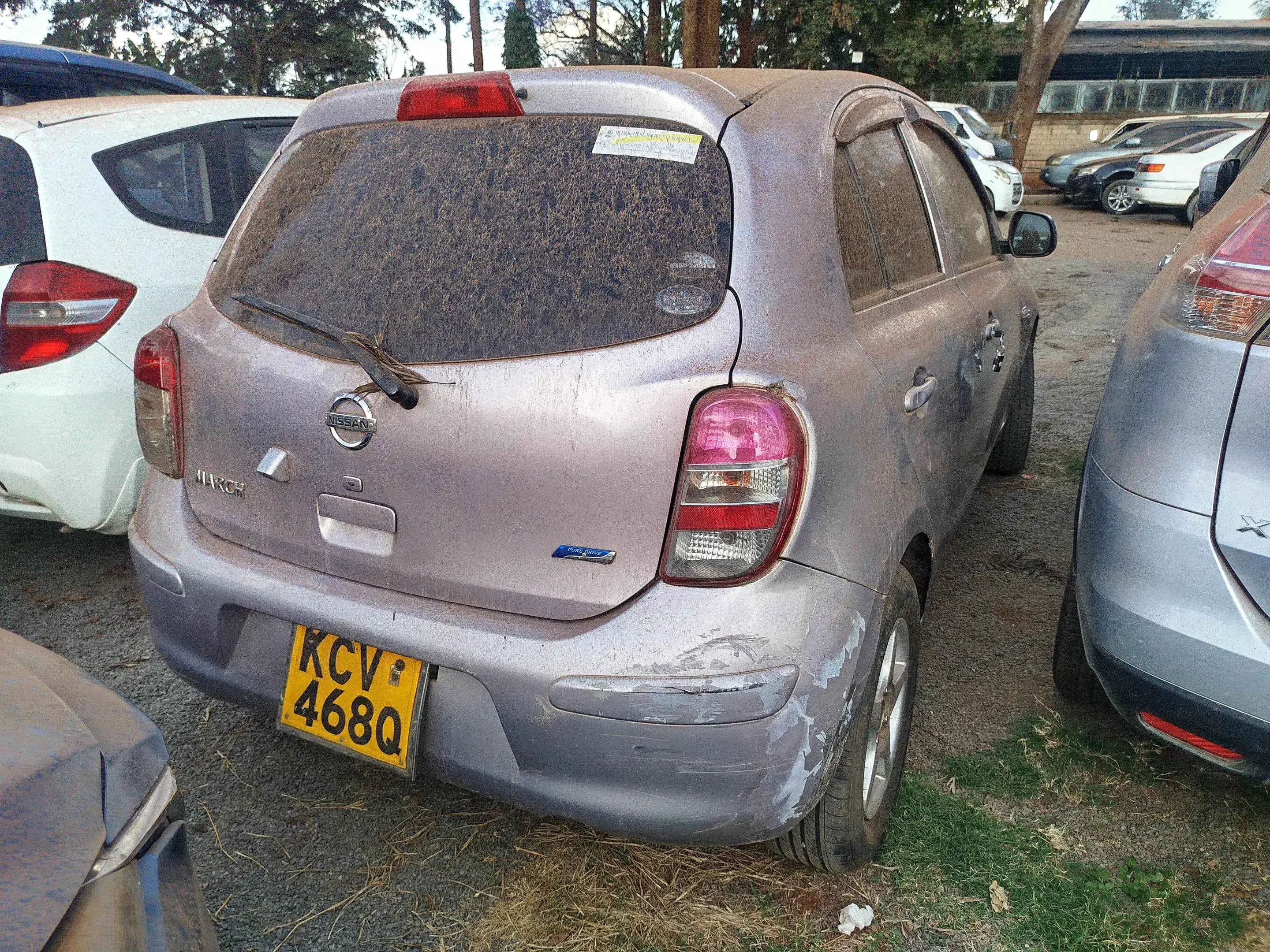 Nissan March