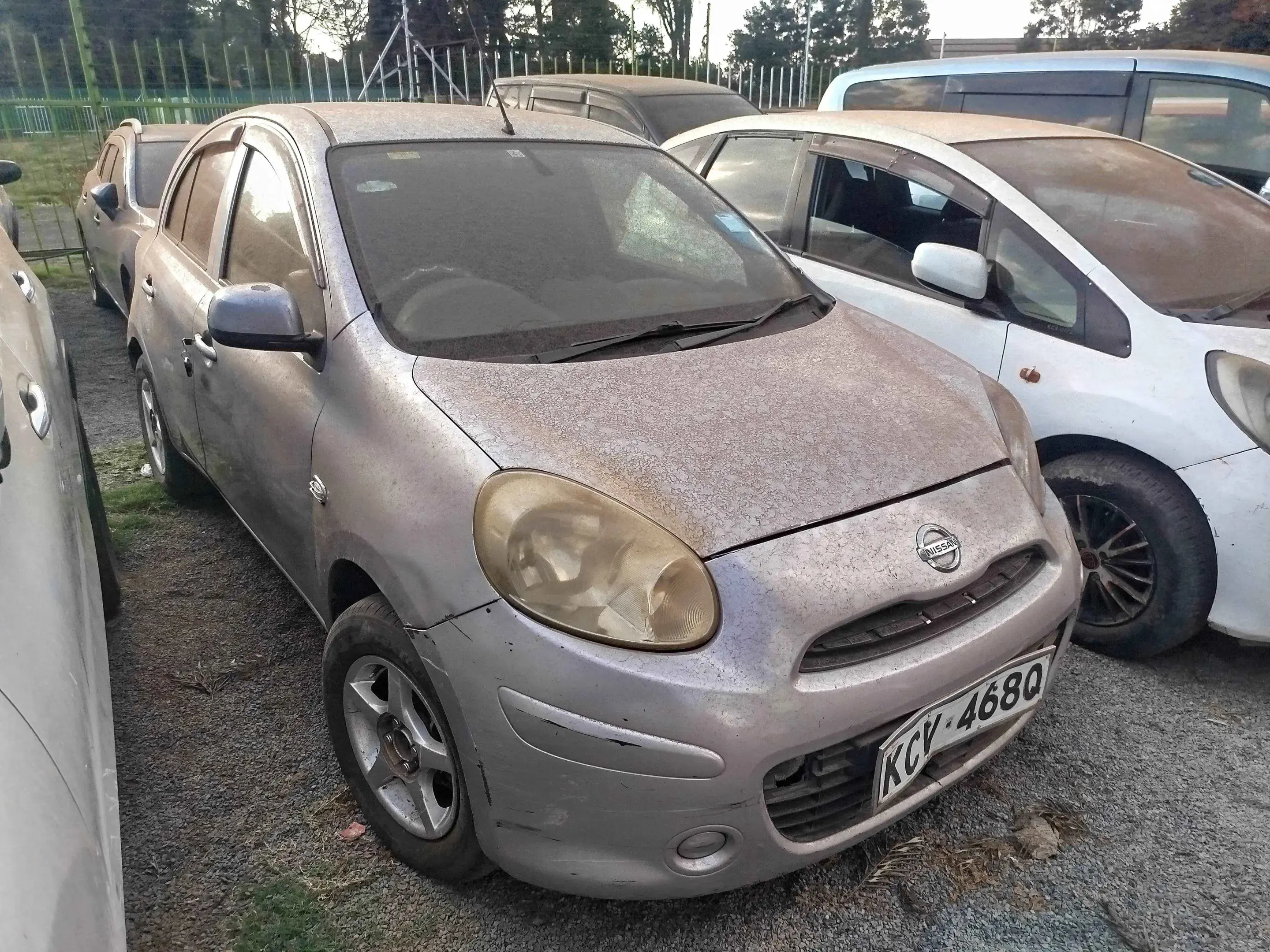 Nissan March