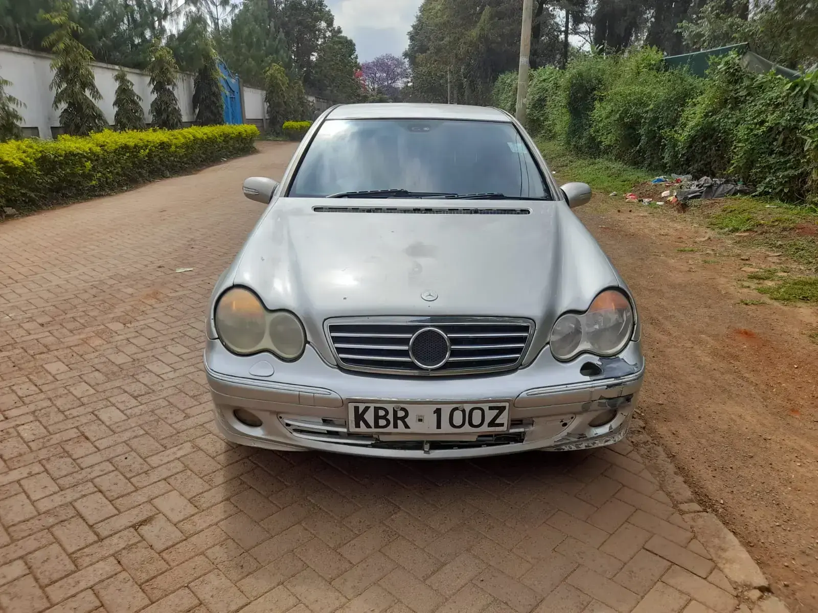 Mercedes-Benz C 200