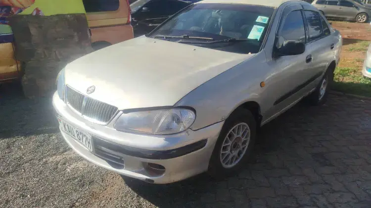 Nissan Sunny