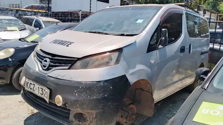 Nissan NV200