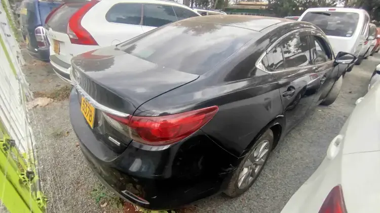 Mazda Atenza