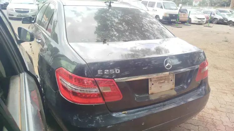Mercedes-Benz E 250
