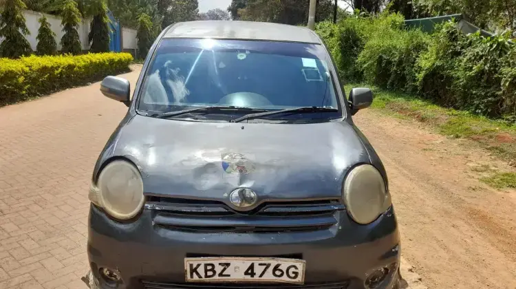 Toyota Sienta