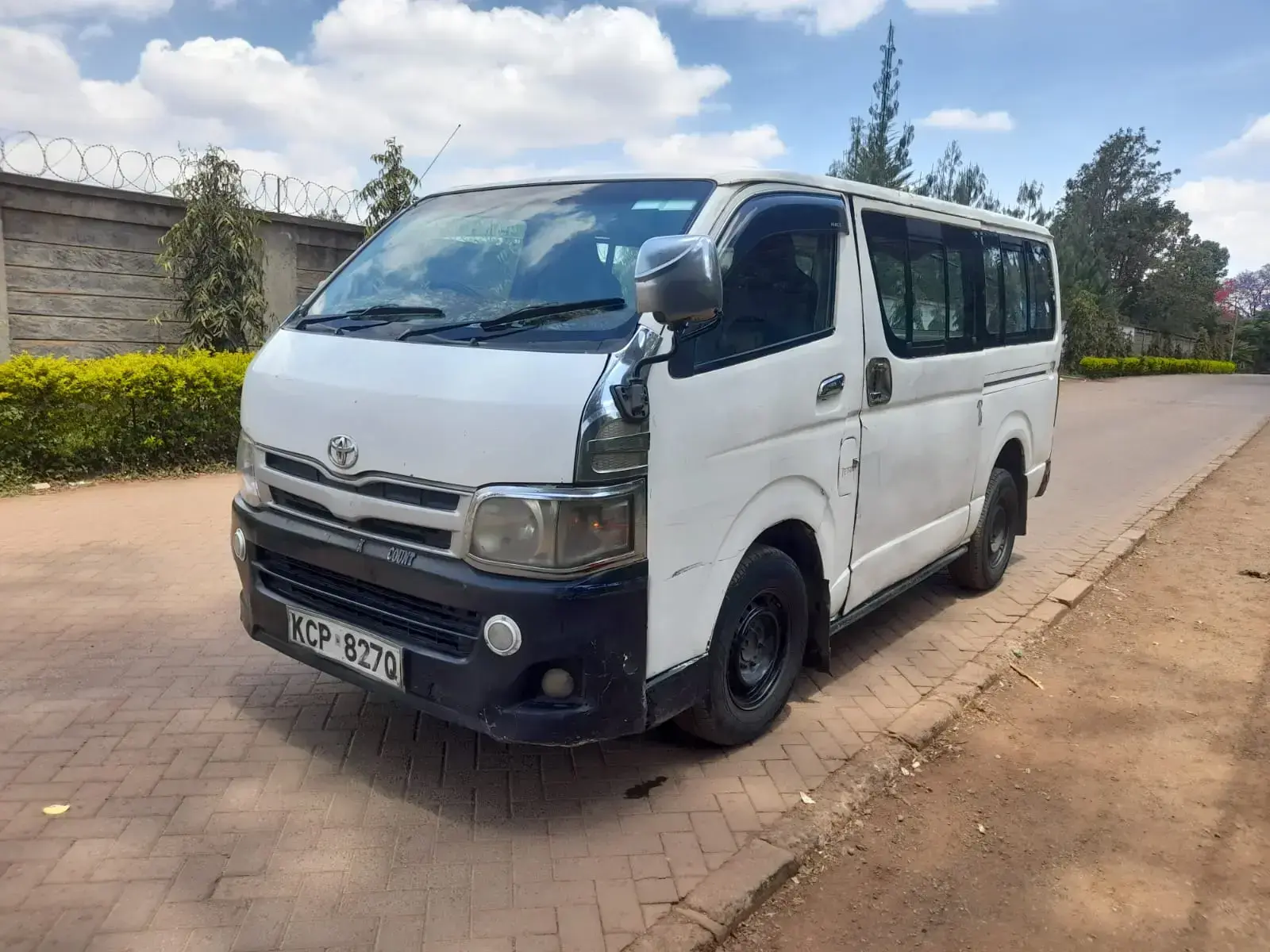 Toyota Hiace
