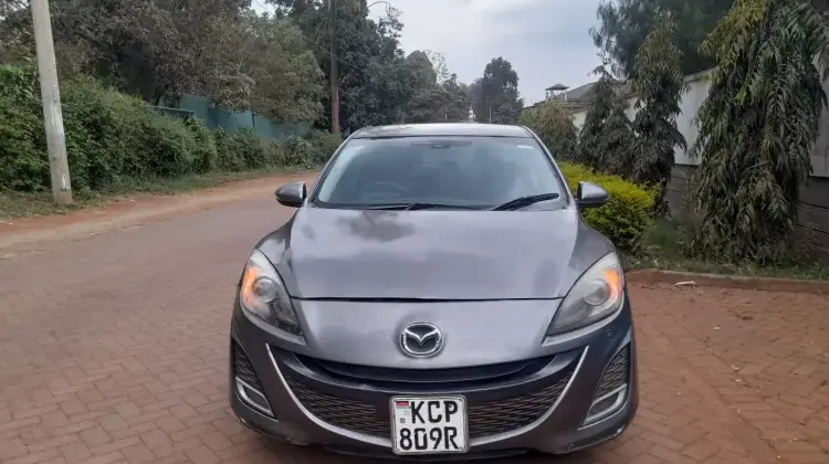 Mazda Axela