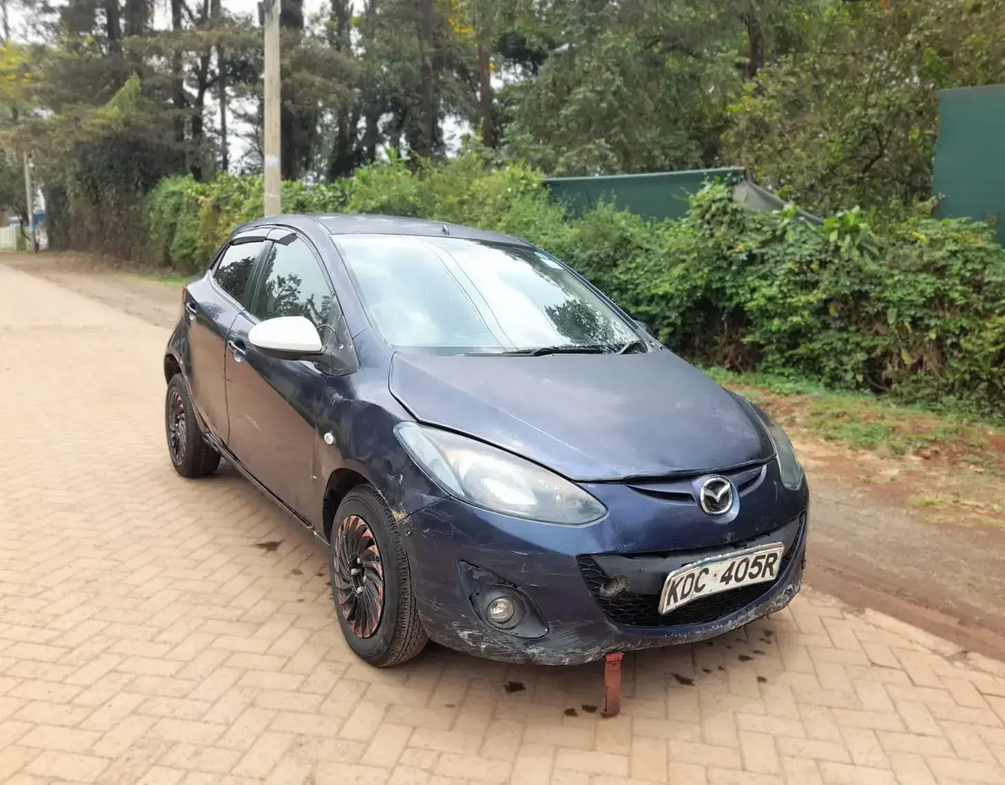Mazda Demio