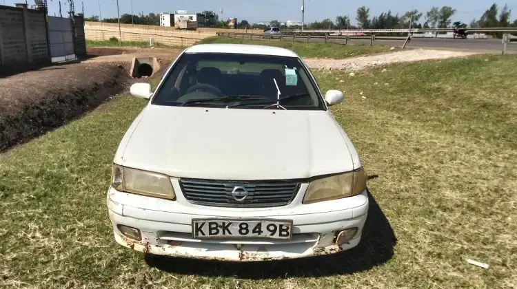 Nissan Sunny