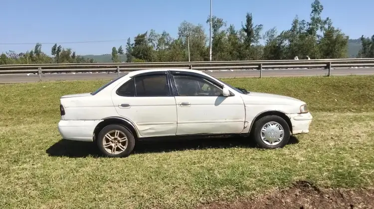 Nissan Sunny