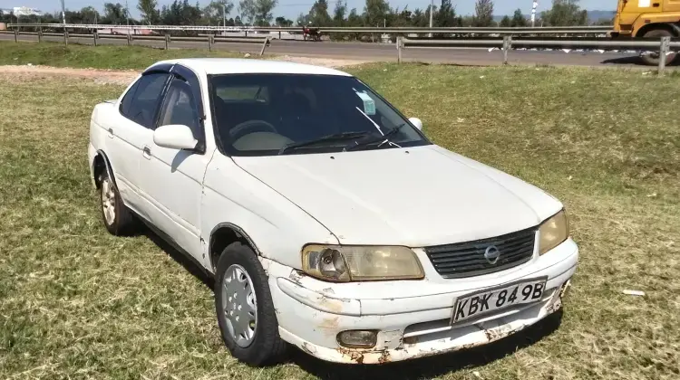 Nissan Sunny