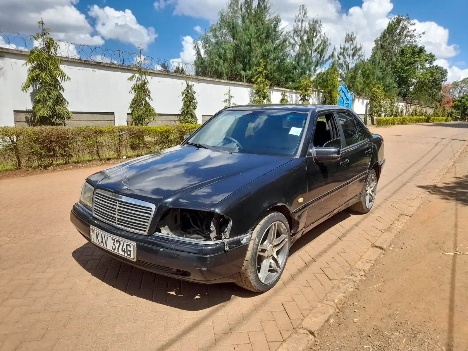 Mercedes-Benz C 200
