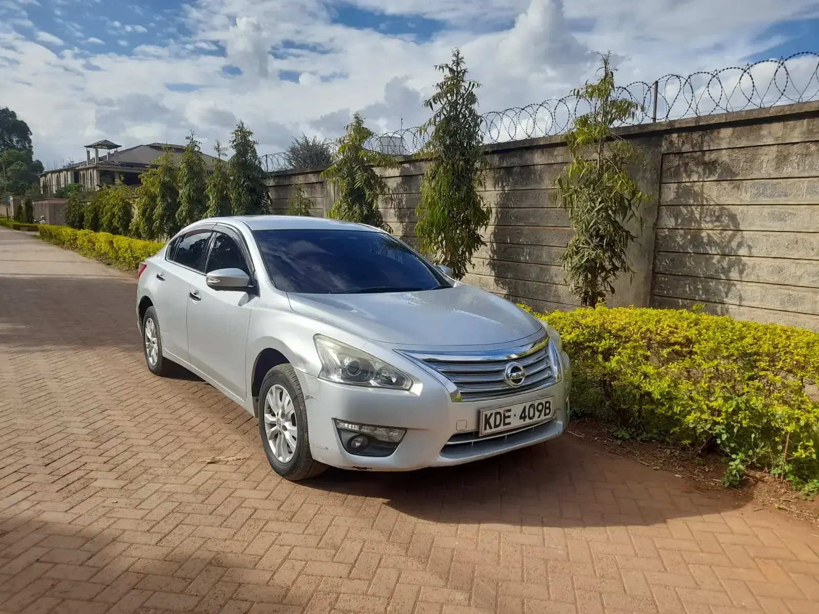 Nissan Teana