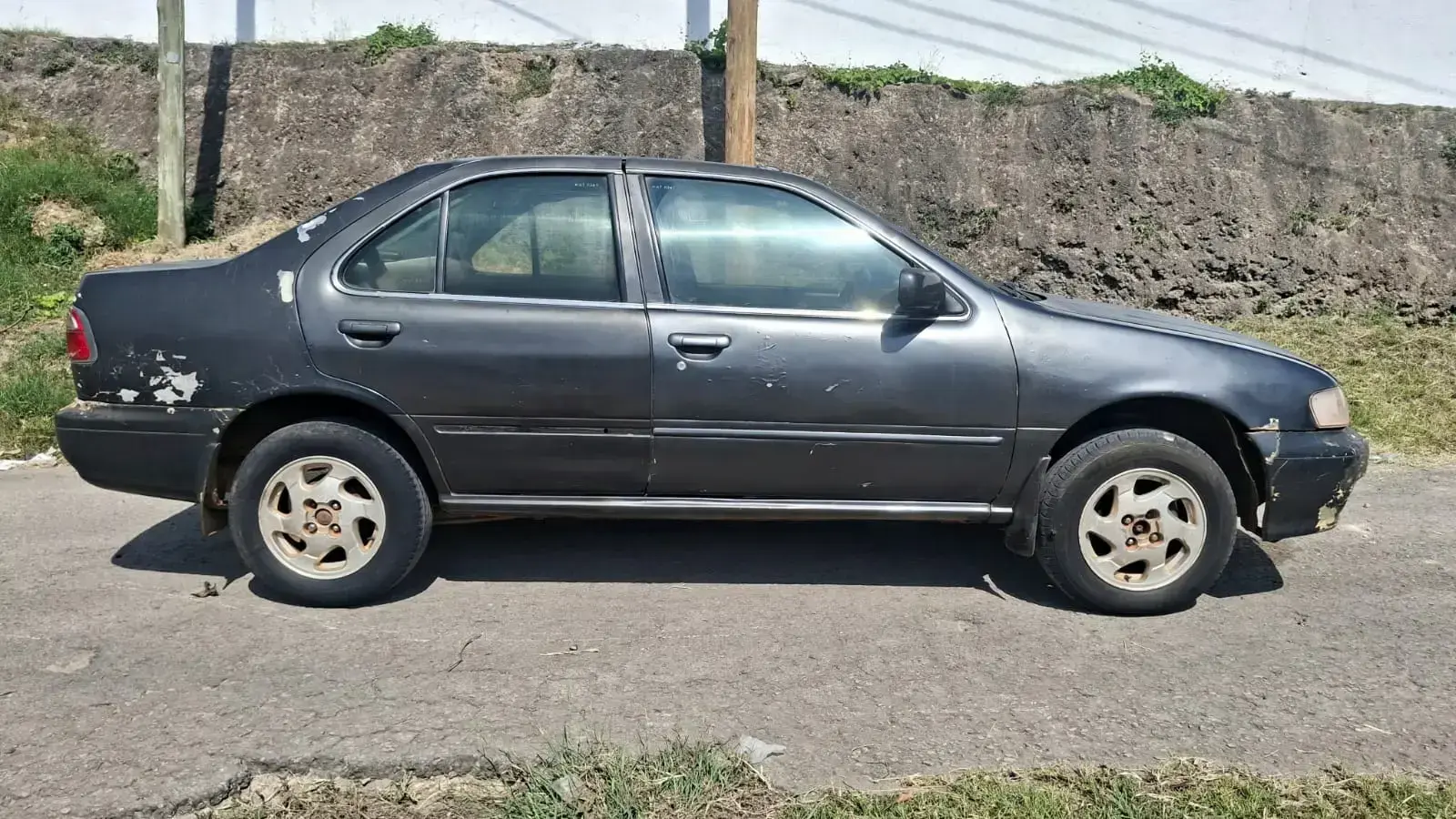 Nissan Sunny