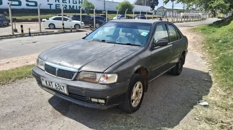 Nissan Sunny
