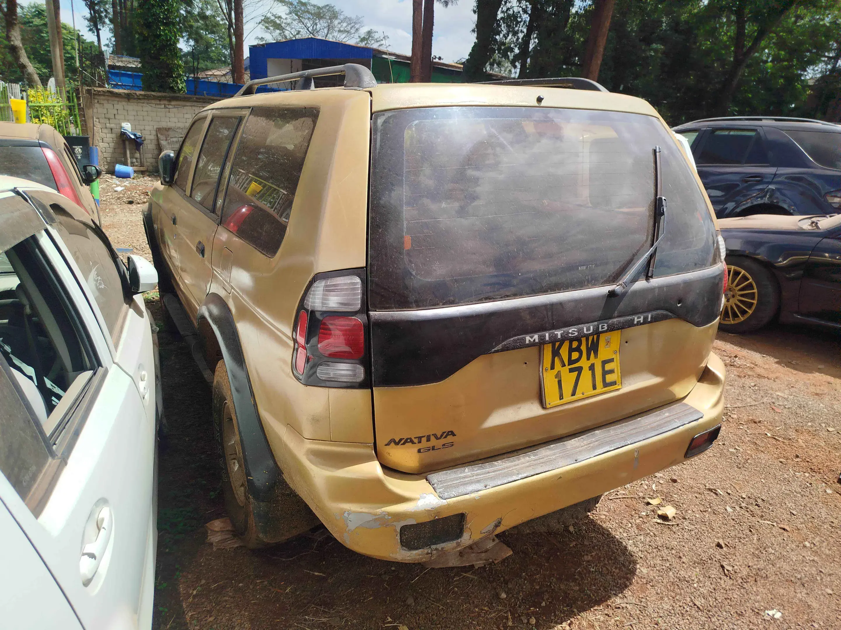 Mitsubishi Nativa