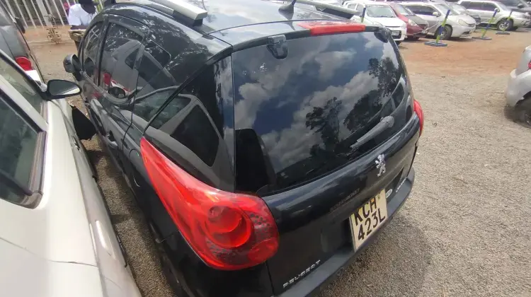 Peugeot 207