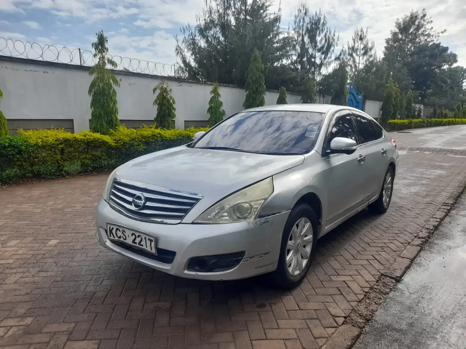 Nissan Teana