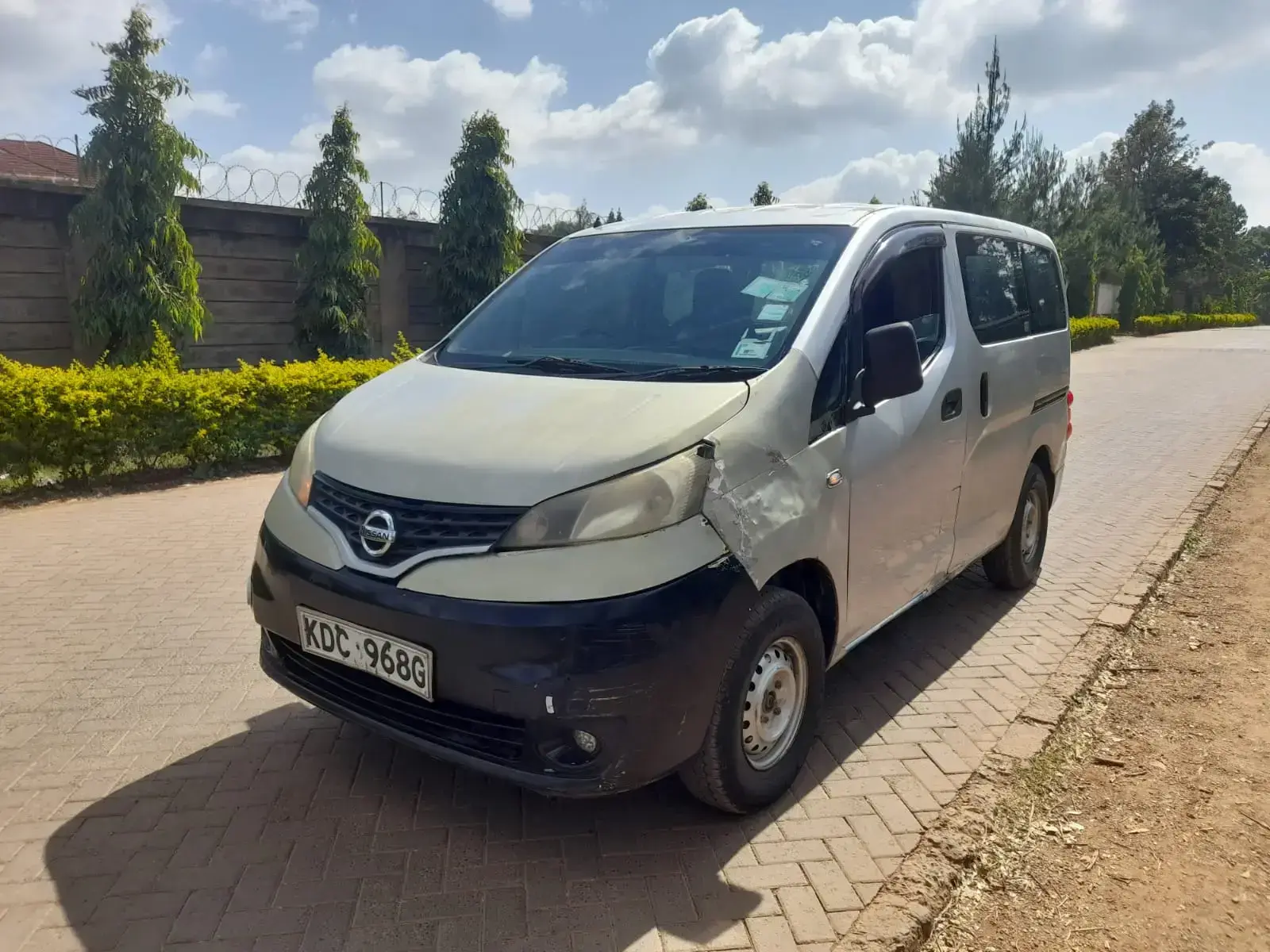 Nissan NV200