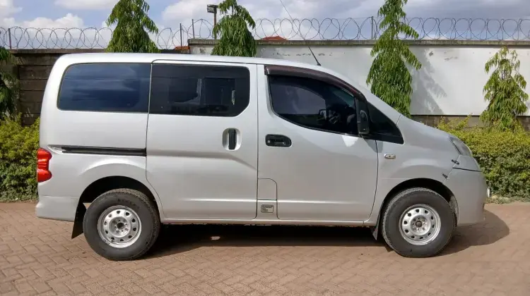 Nissan Vanette