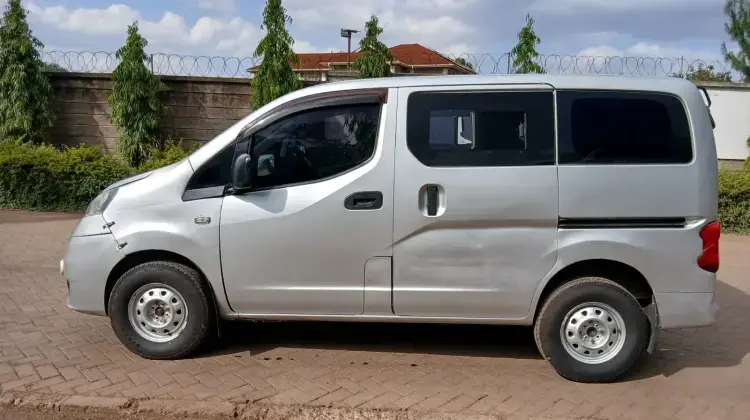 Nissan Vanette