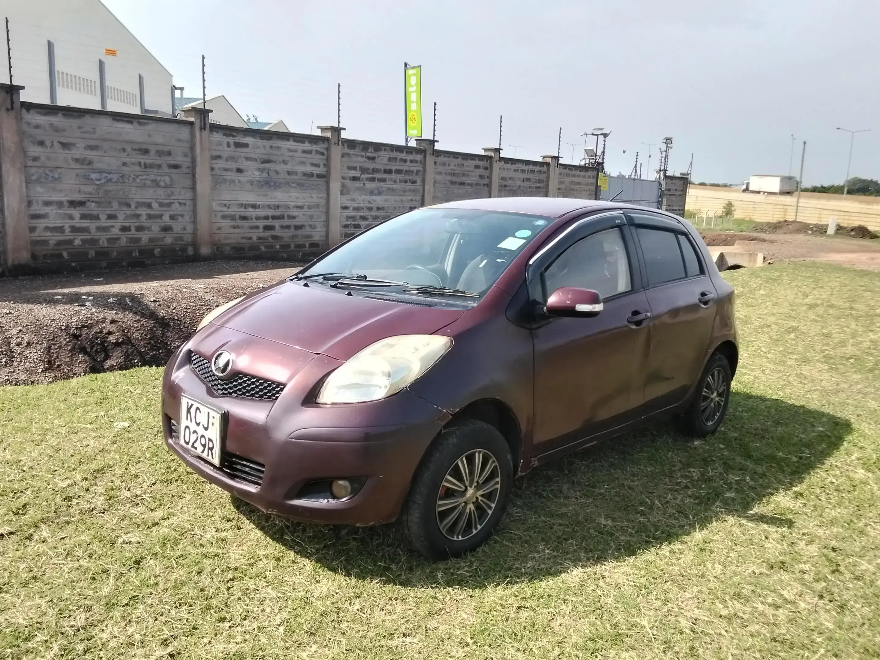 Toyota Vitz