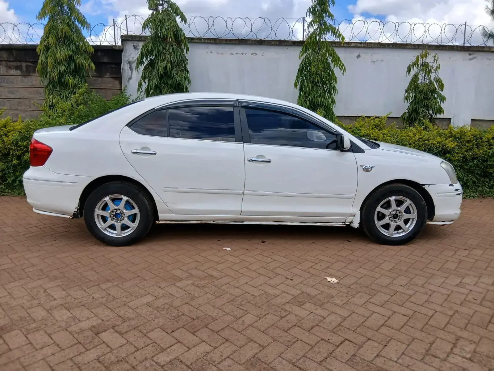 Toyota Premio