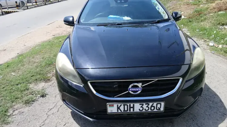 Volvo V40