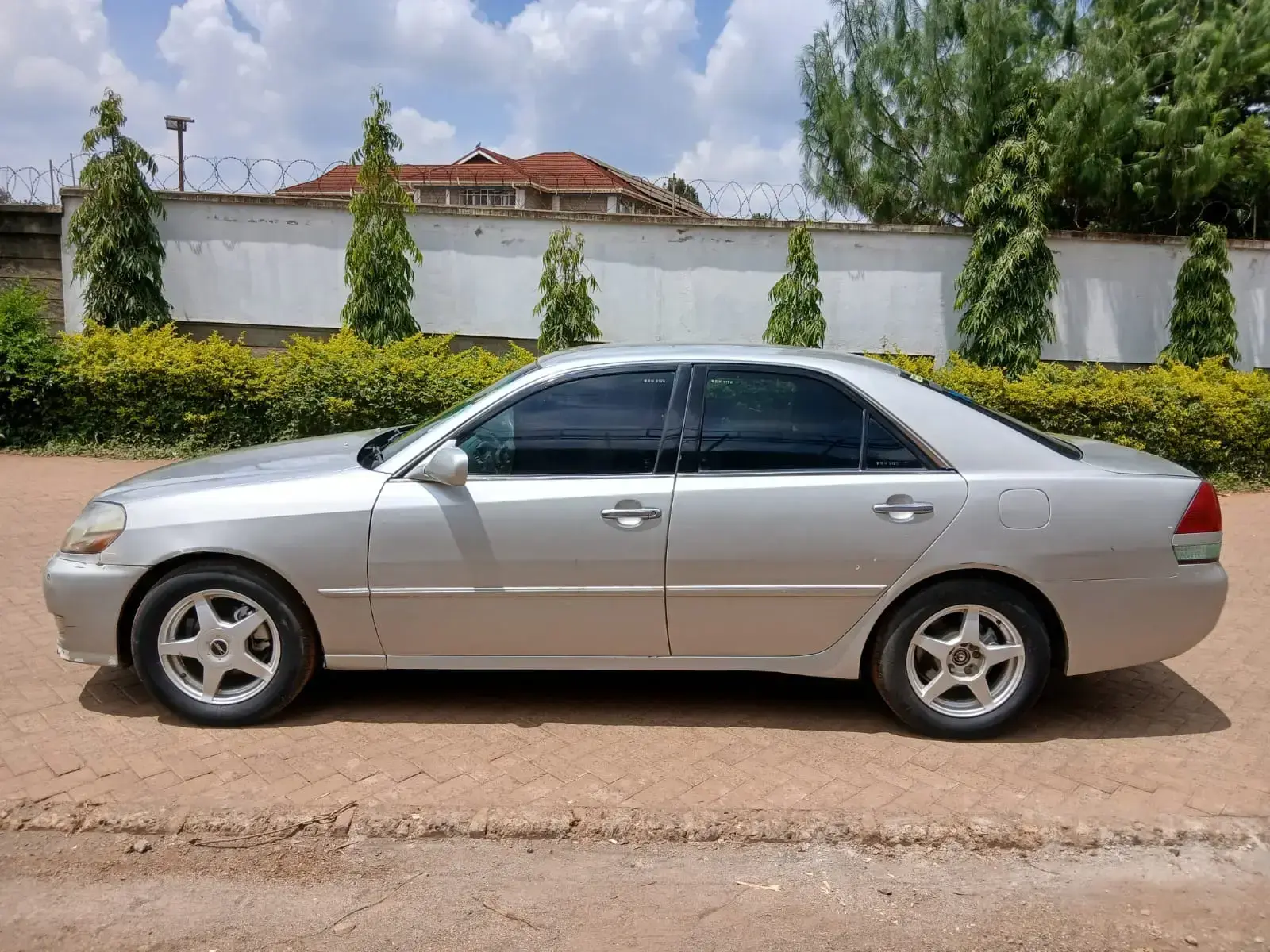 Toyota Mark II 