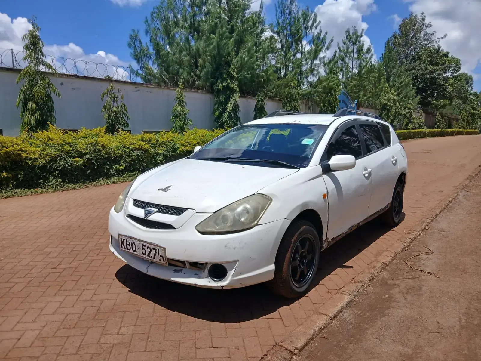 Toyota Caldina