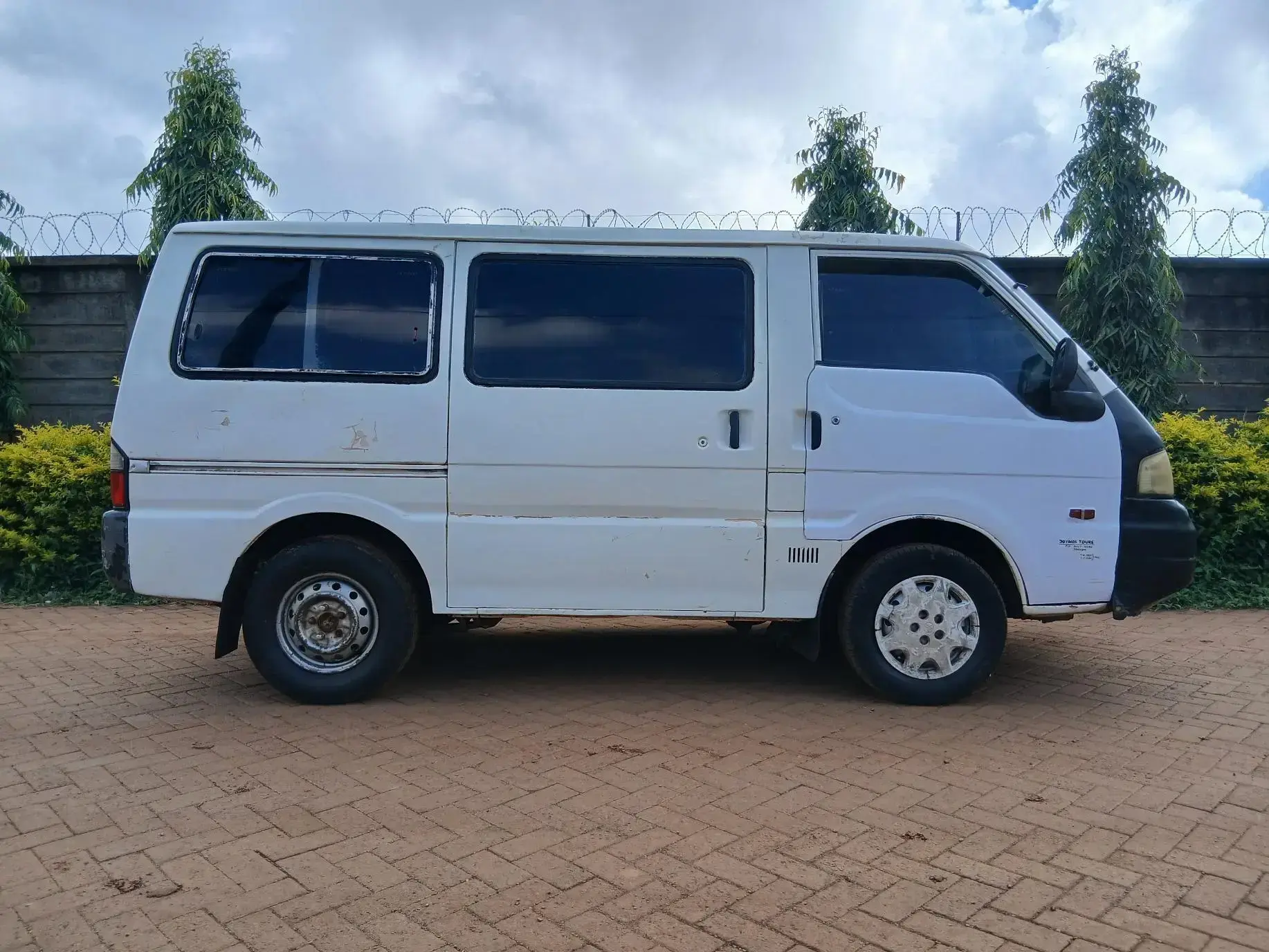 Nissan Vanette