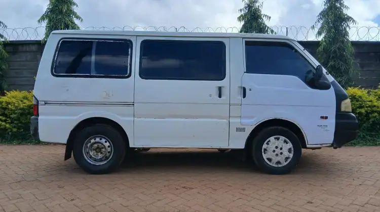 Nissan Vanette