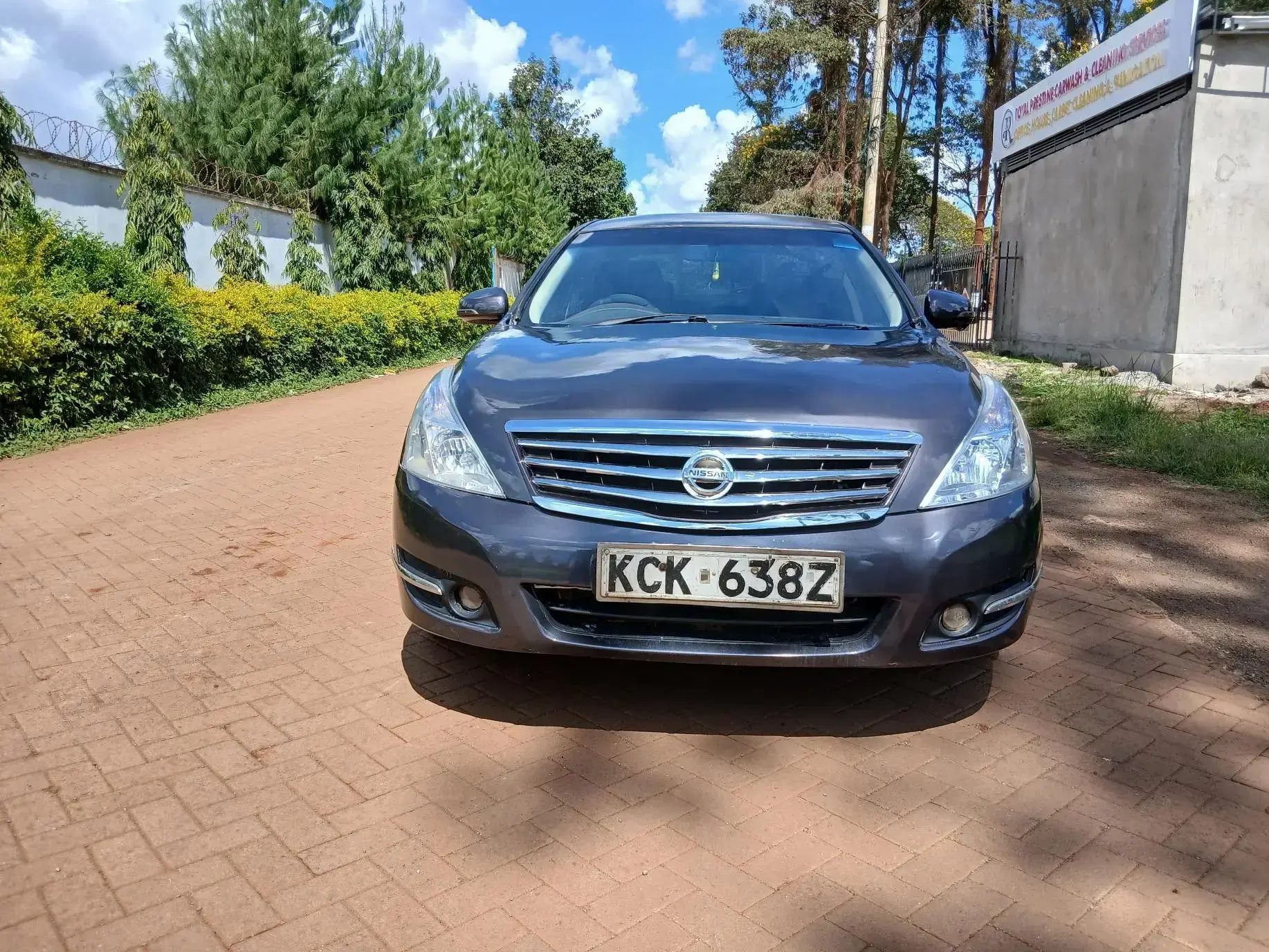 Nissan Teana