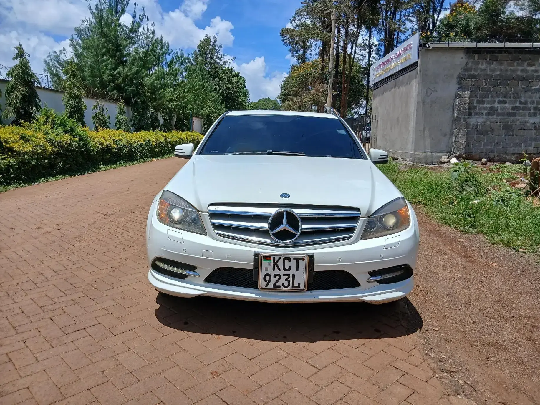 Mercedes-Benz C 200