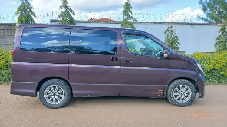 Nissan Elgrand