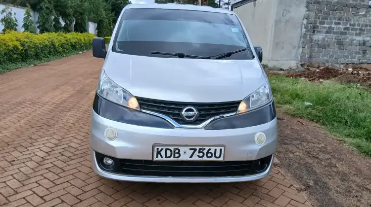 Nissan NV200