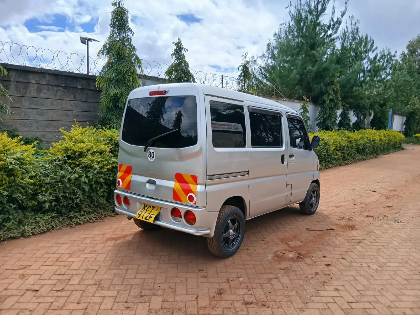 Nissan Clipper