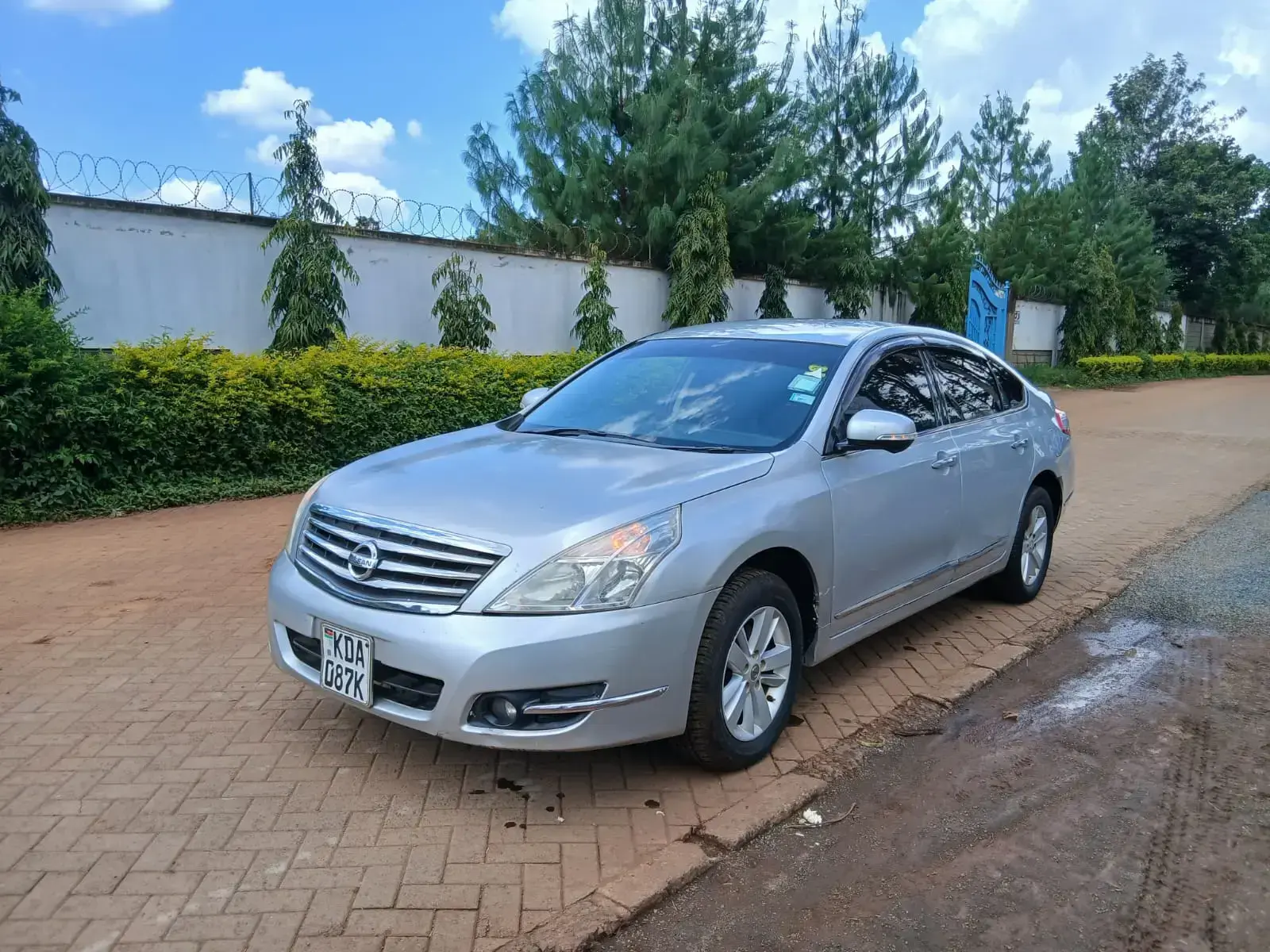 Nissan Teana