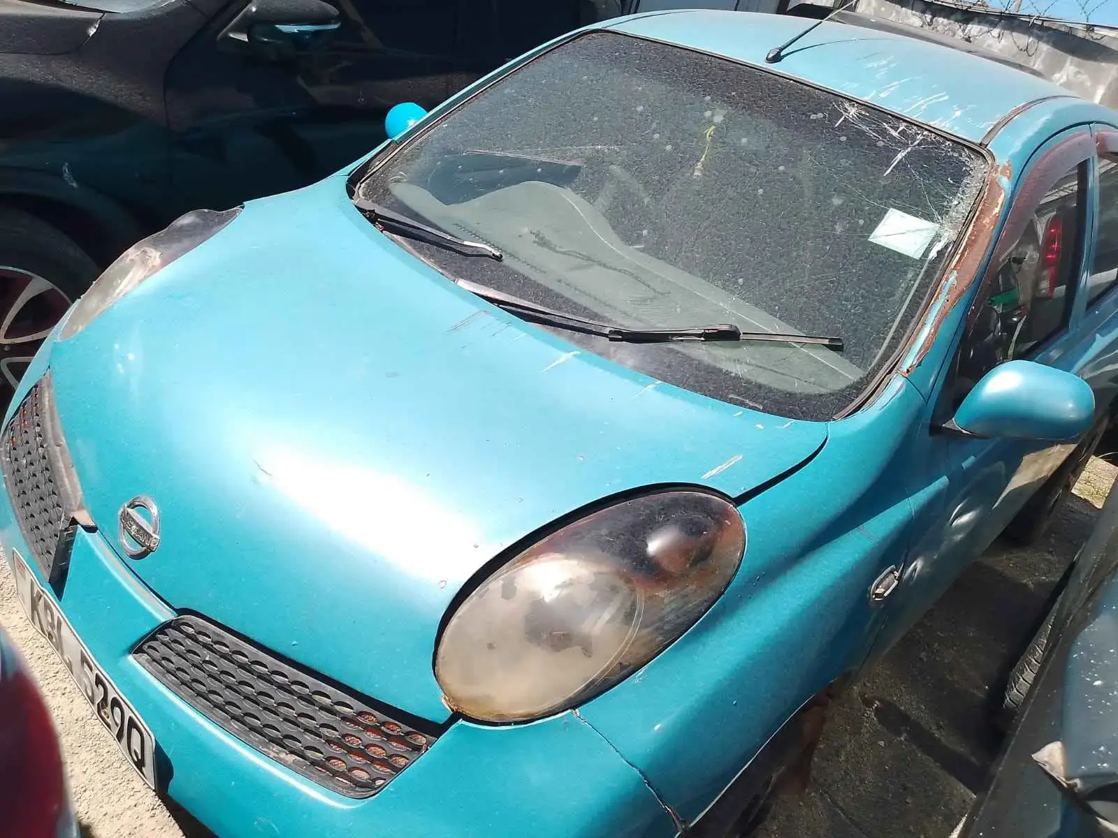 Nissan March