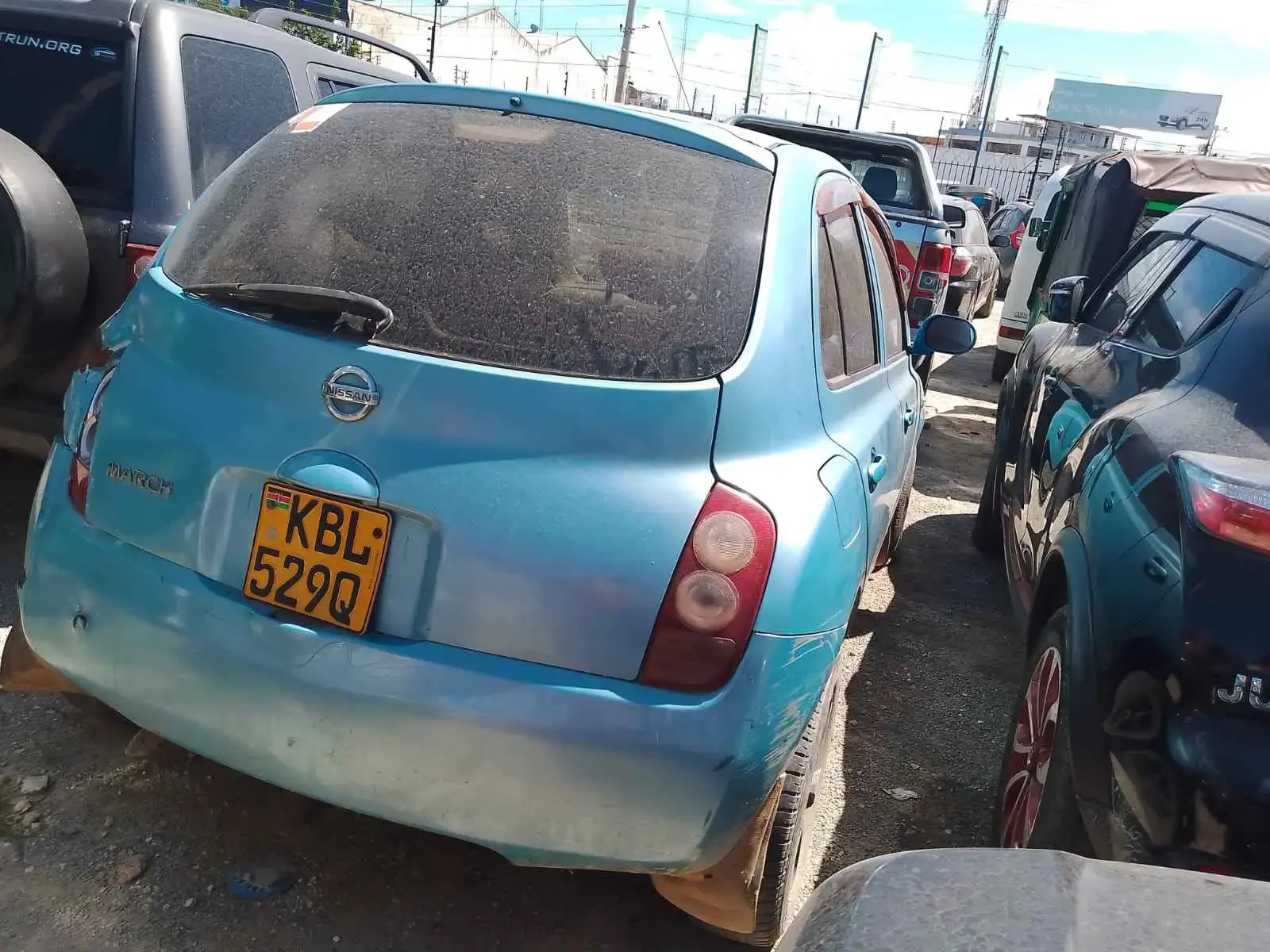 Nissan March