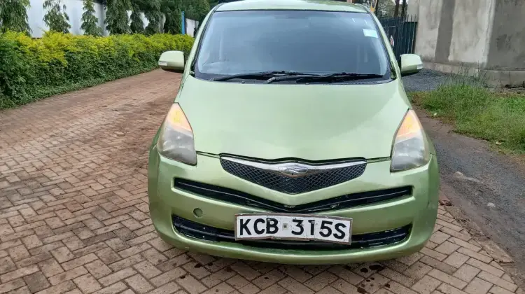 Toyota Ractis