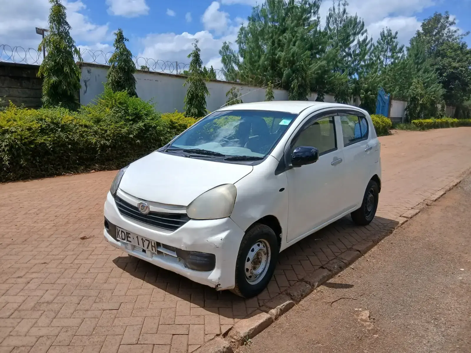 Daihatsu Mira