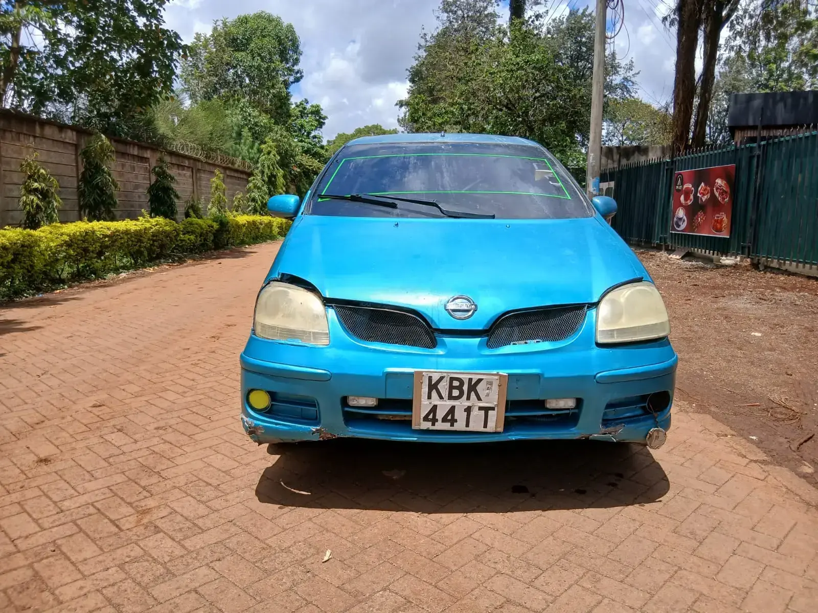 Nissan Almera