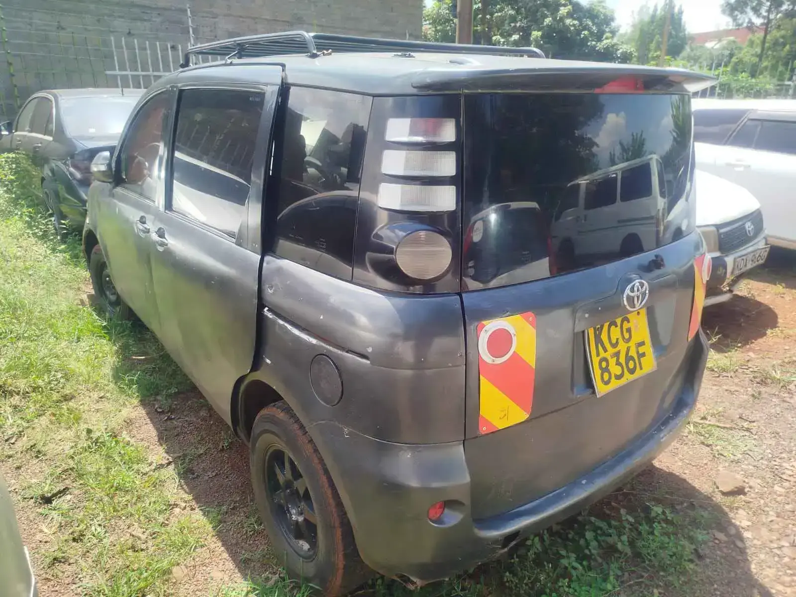 Toyota Sienta