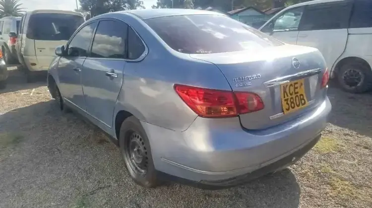 Nissan Bluebird