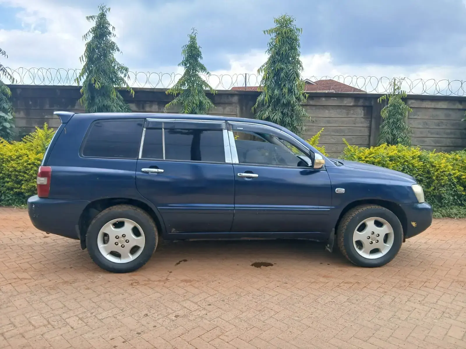 Toyota Kluger