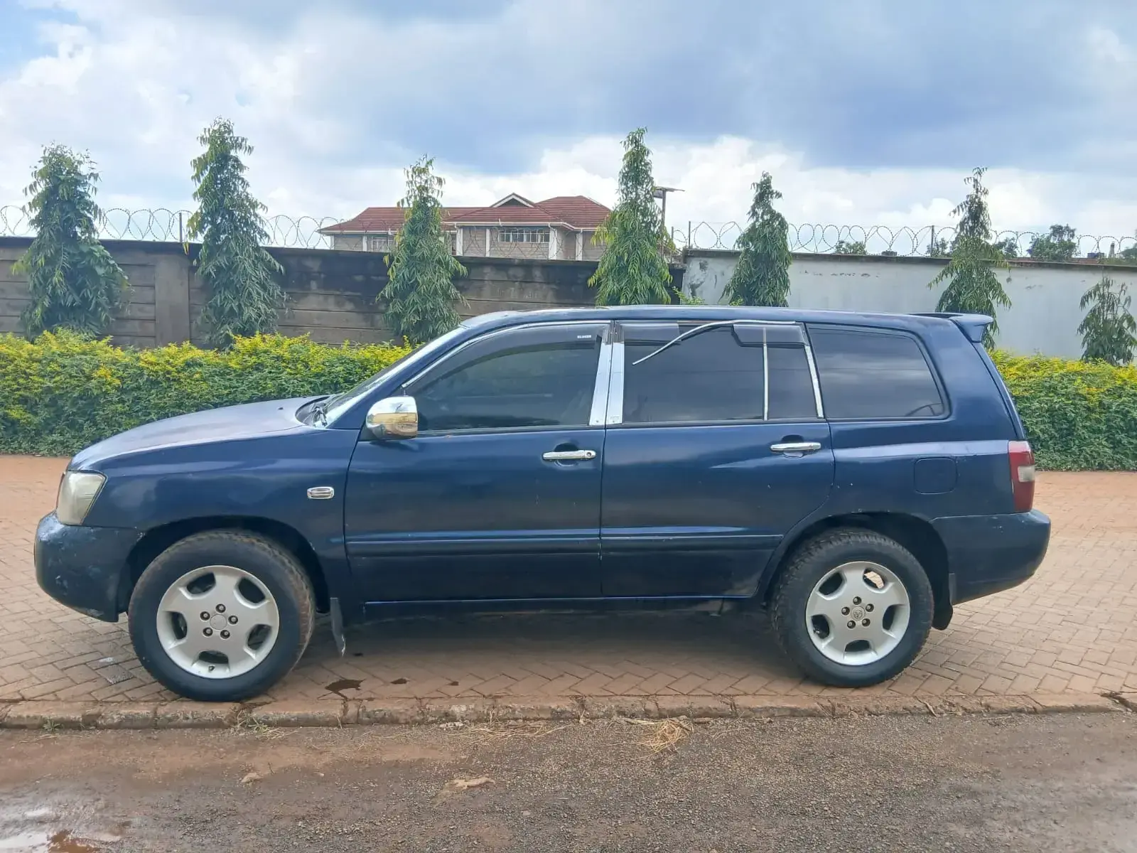 Toyota Kluger