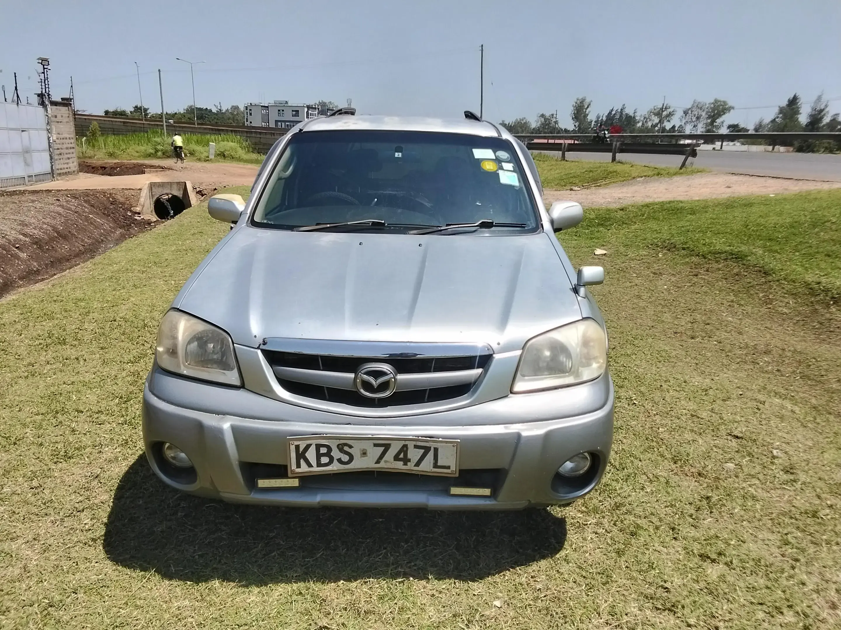 Mazda Tribute
