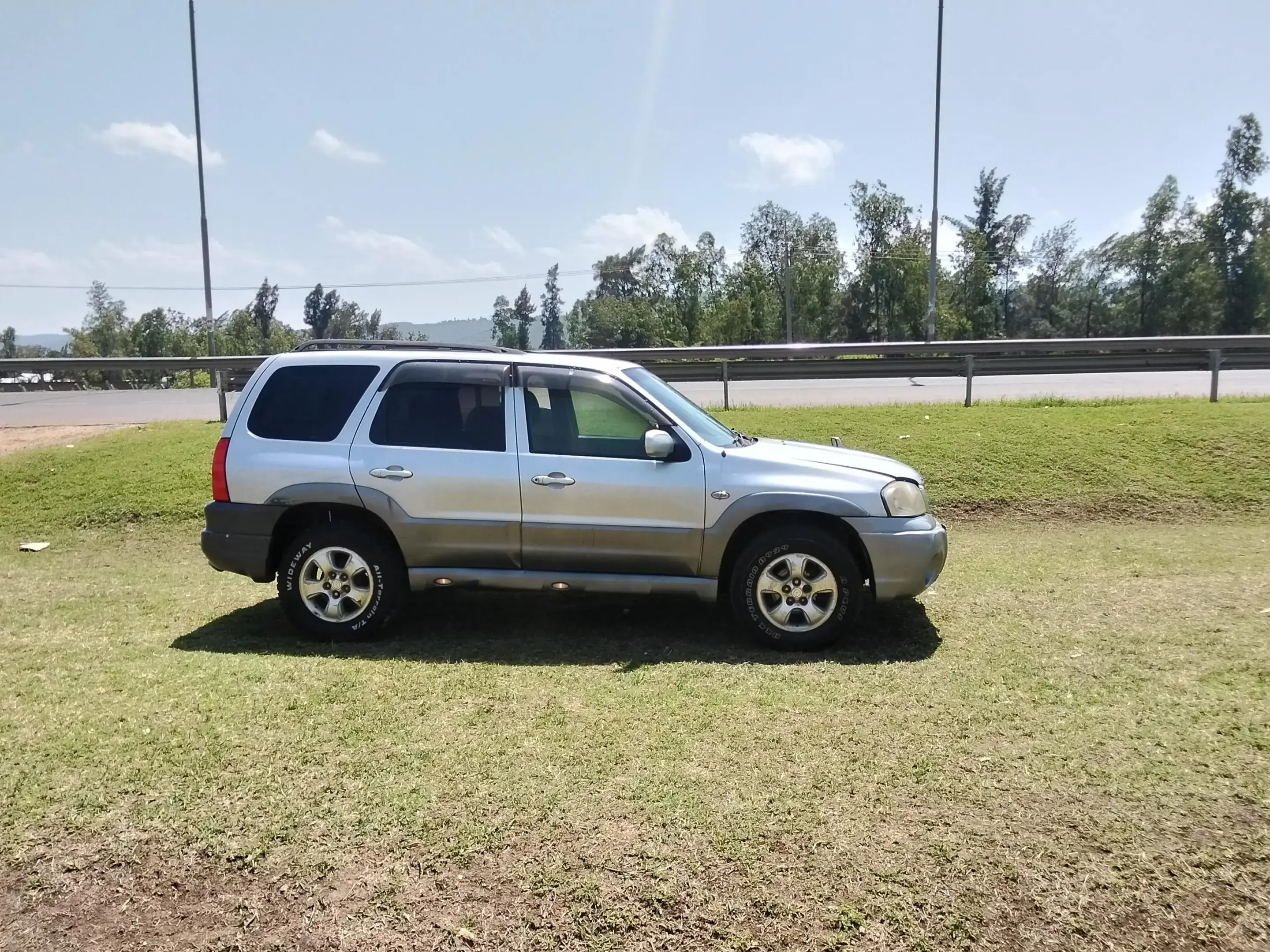 Mazda Tribute