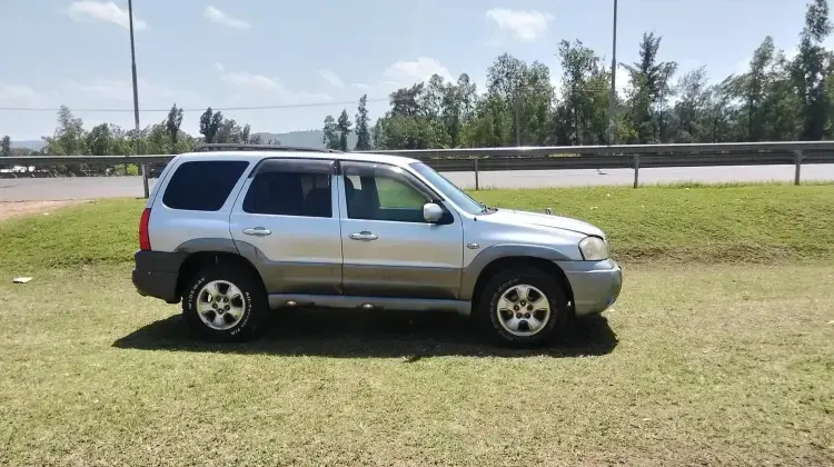 Mazda Tribute